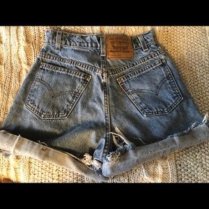 Vintage Levi’s Denim shorts, orange tab, sm waist